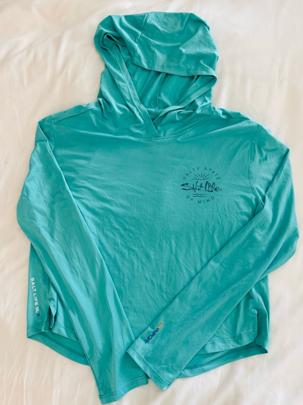Salt Life Teal Lightweight Cropped Hooded Performance Shirt
